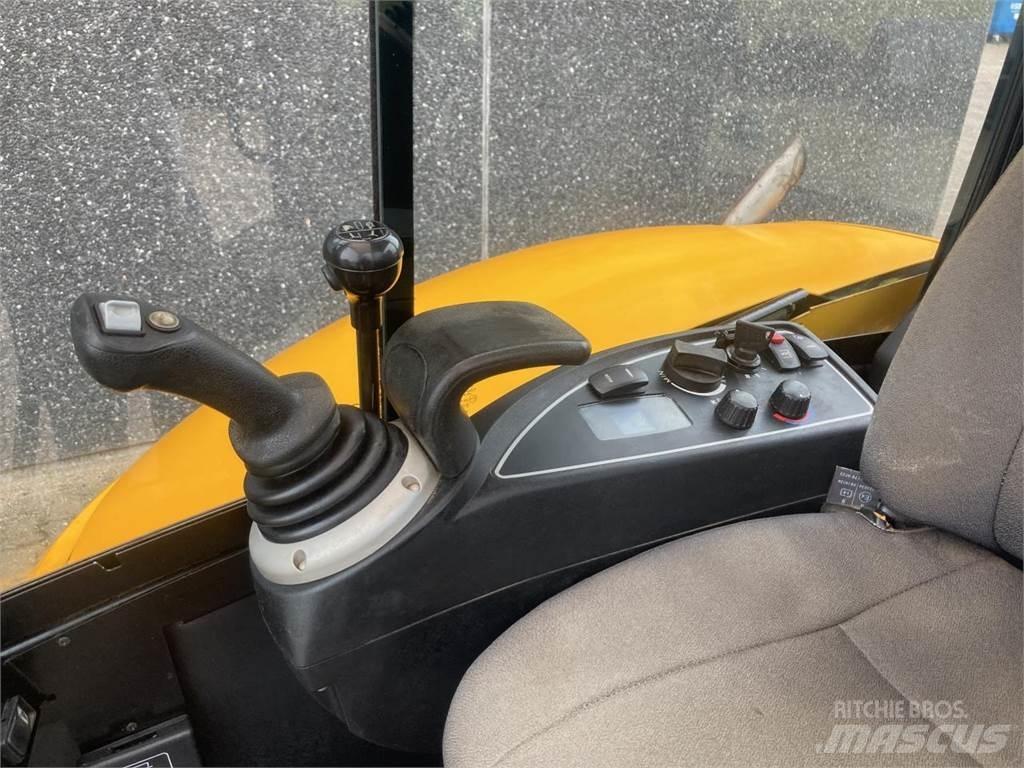 JCB 8040 ZTS Mini bageri < 7t
