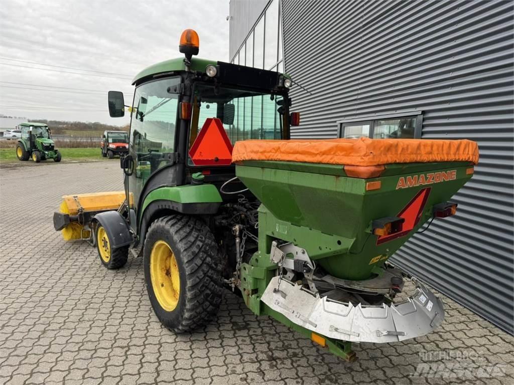 John Deere 2036R Manji traktori