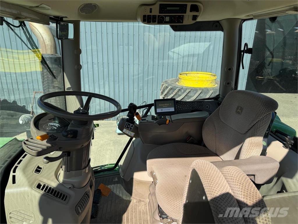 John Deere 6210R Traktori