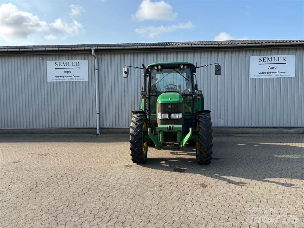 John Deere 6420 Traktori