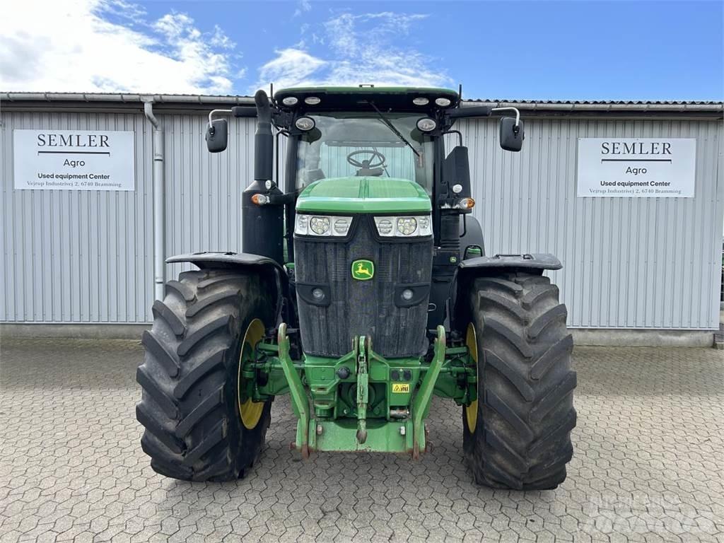 John Deere 7250R Traktori