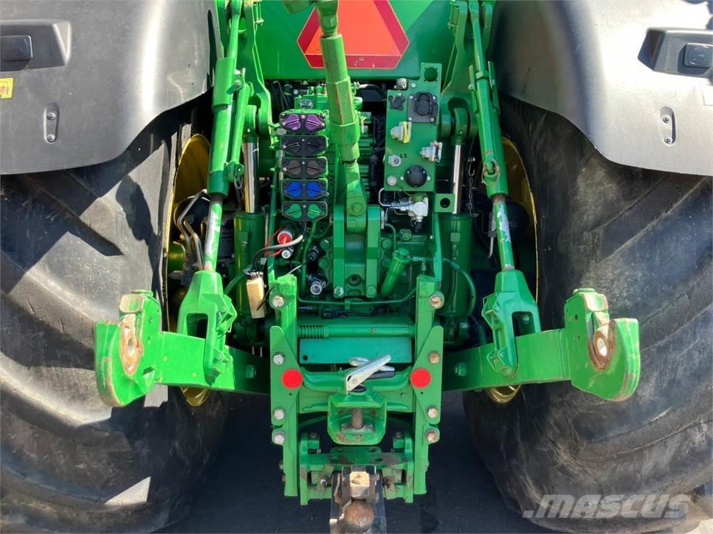 John Deere 8400R Traktori
