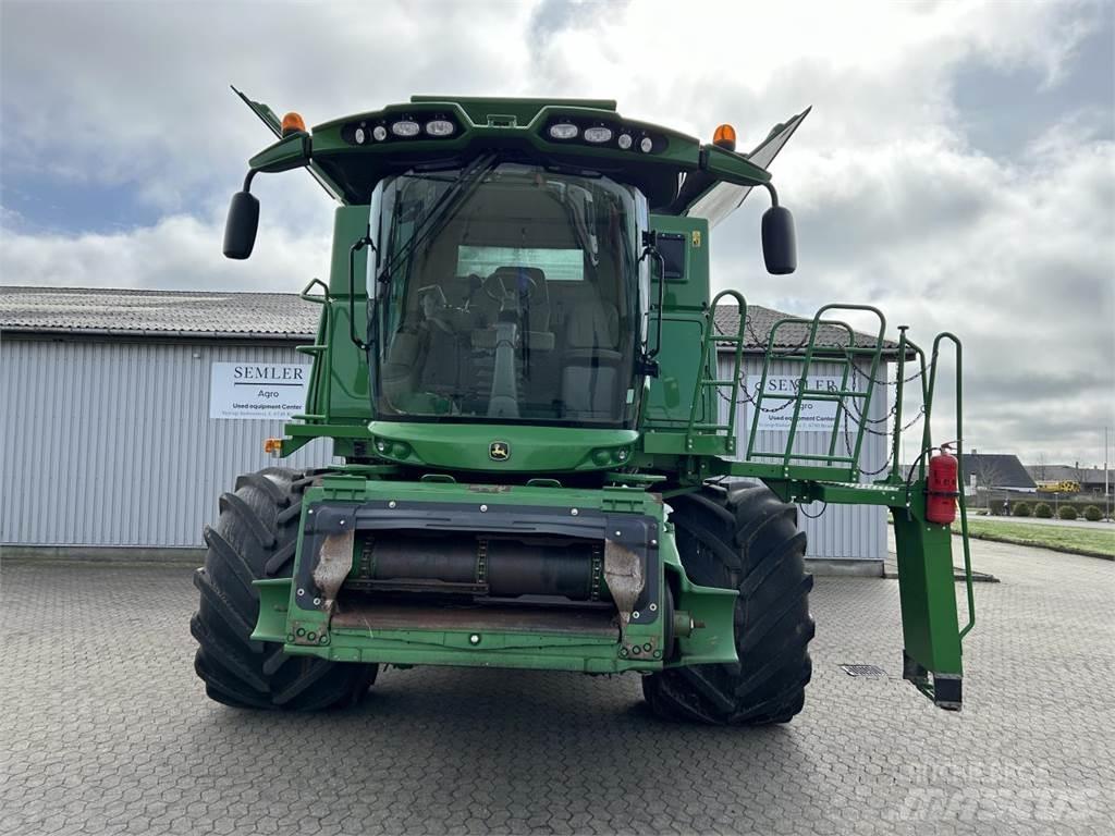 John Deere S690 Kombajni