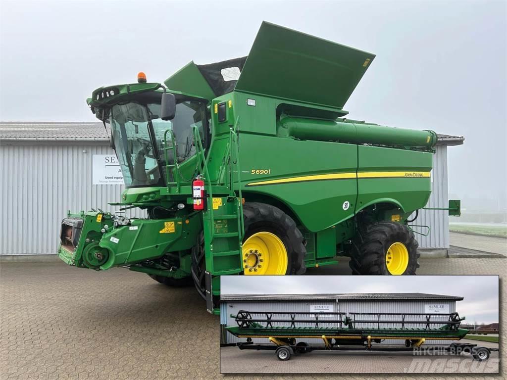John Deere S690 Kombajni