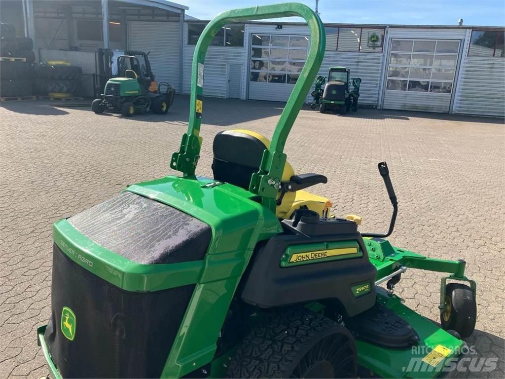John Deere Z997 Manji traktori