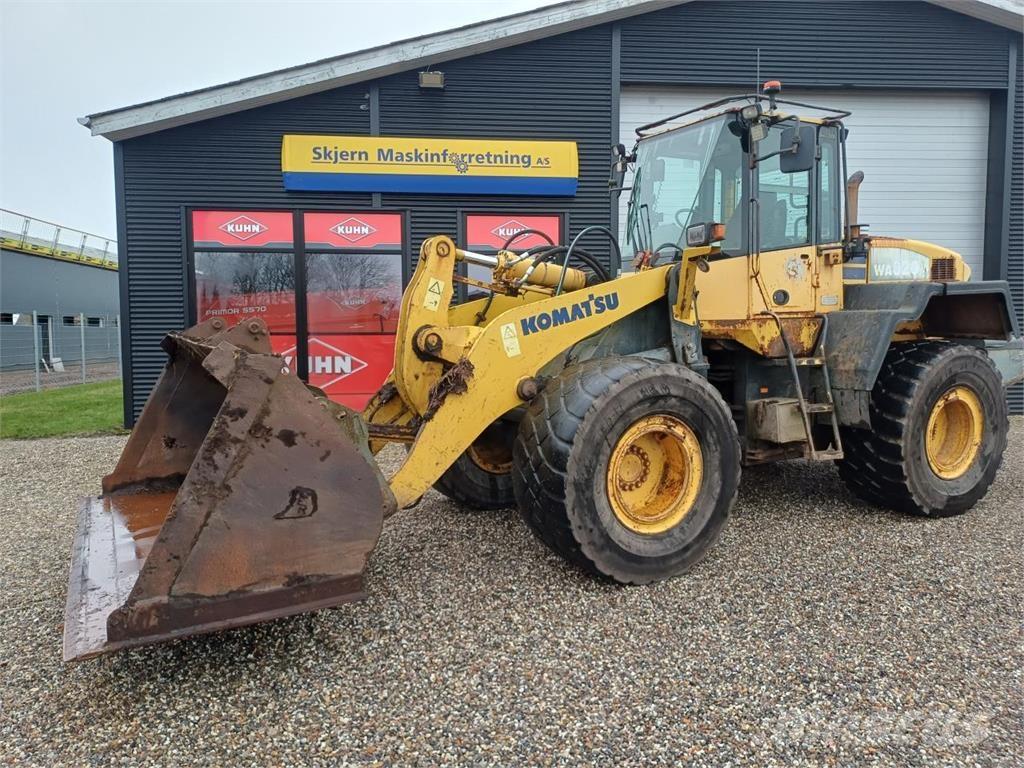 Komatsu WA 320 Utovarivači na točkove