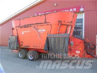 Kuhn 45 M3 Samoutovarna prikolica