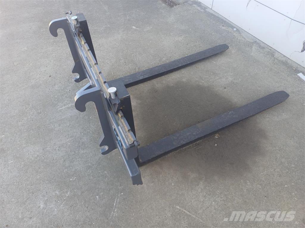 MO PALLEGAFFELSÆT Prednji utovarivači i bageri