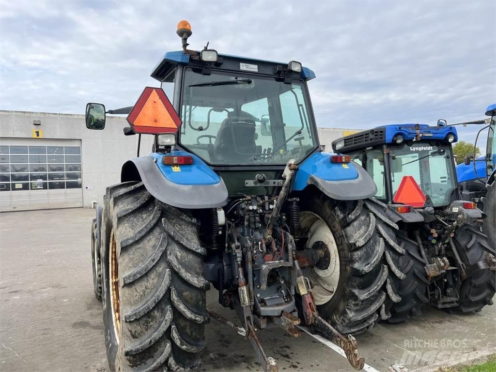 New Holland TM150 Traktori