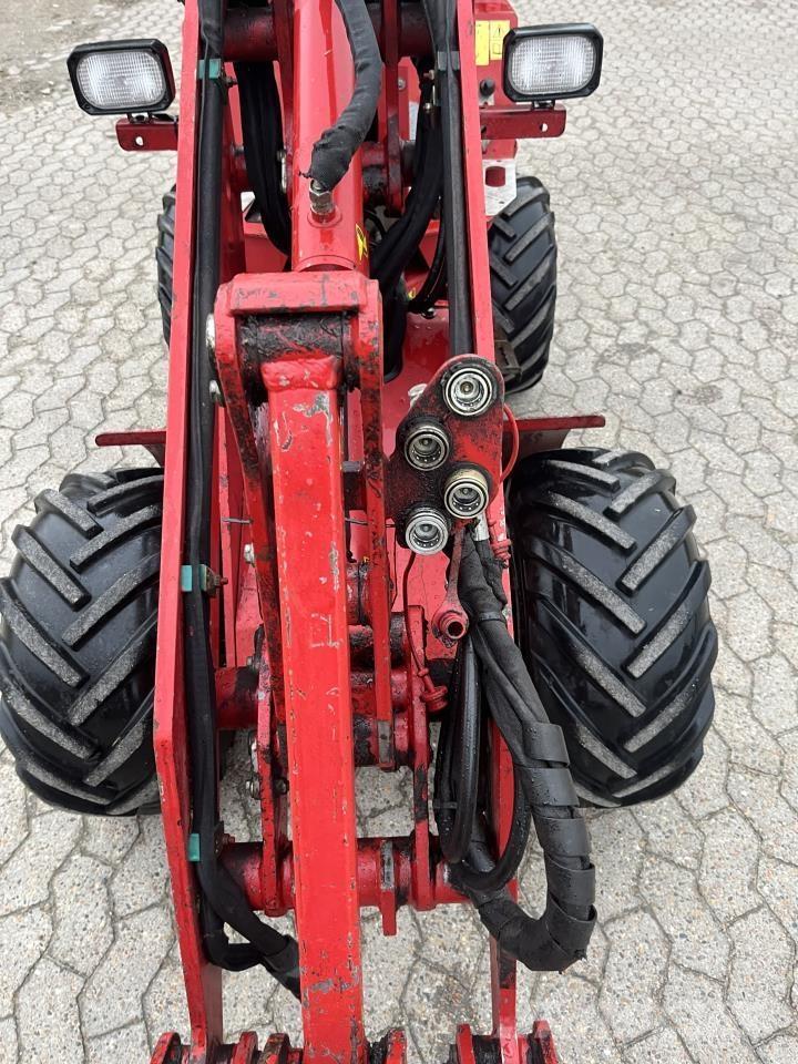 Thaler 234A Mini utovarivači