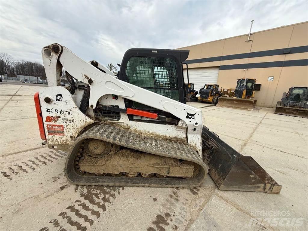 Bobcat T740 Mini utovarivači