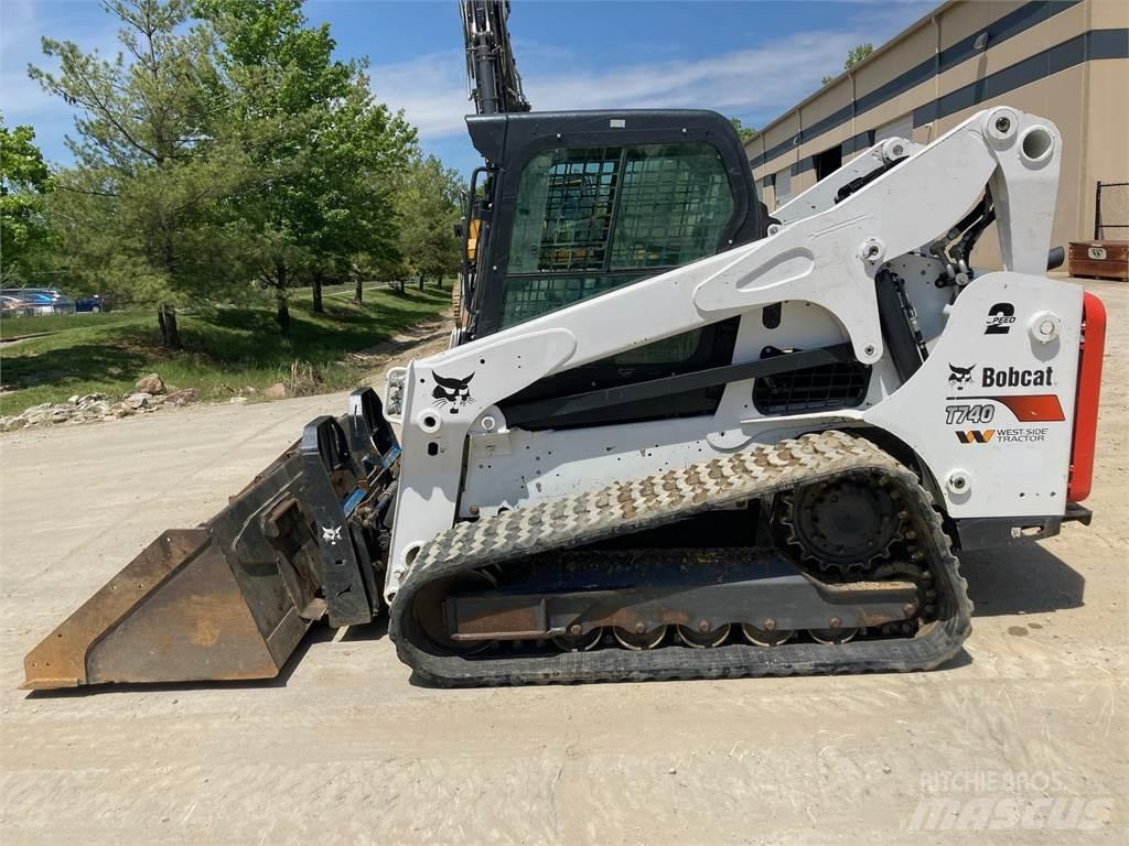 Bobcat T740 Mini utovarivači