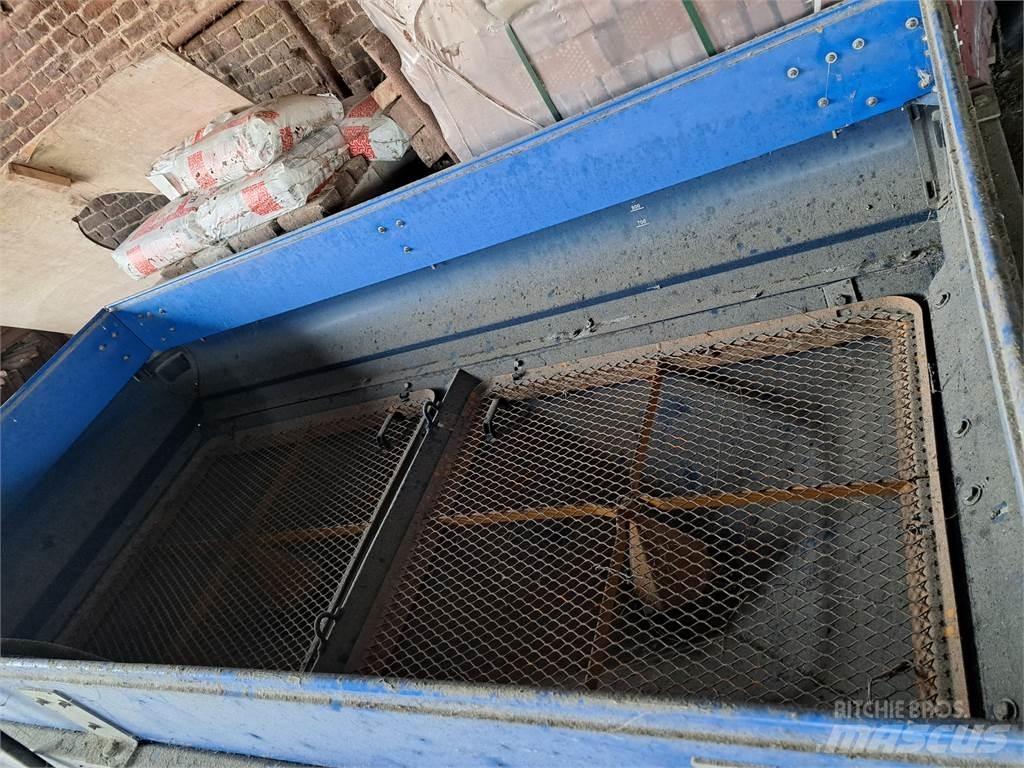 Bogballe M2 Rasturači mineralnog đubriva