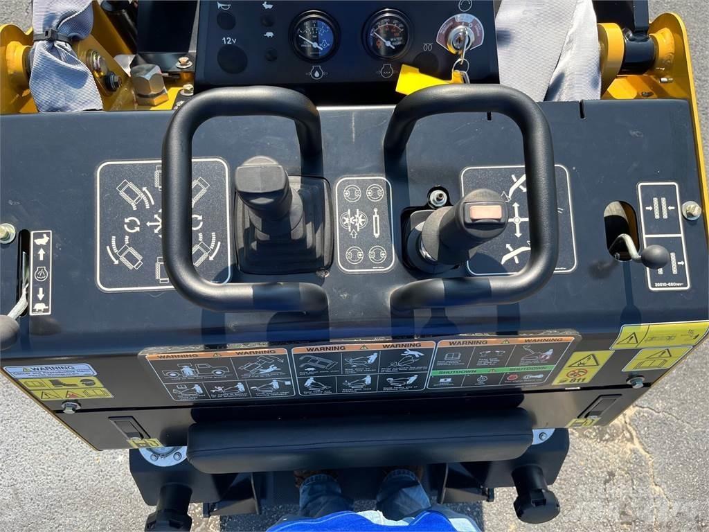 Boxer 700HDX Mini utovarivači