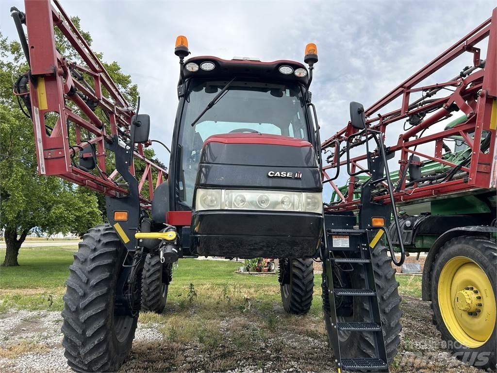 Case IH 3240 Vučene prskalice