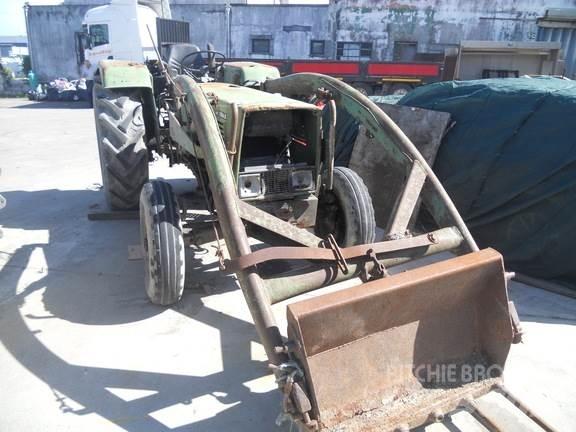 Fendt 104S Traktori