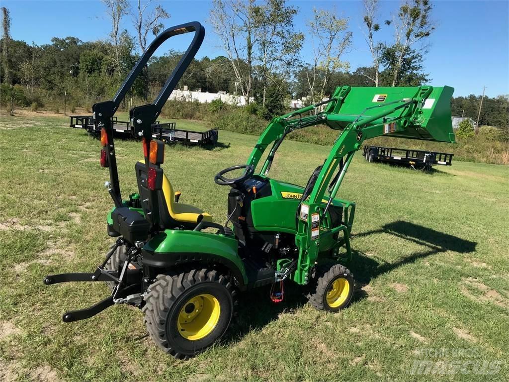 John Deere 1023E Manji traktori
