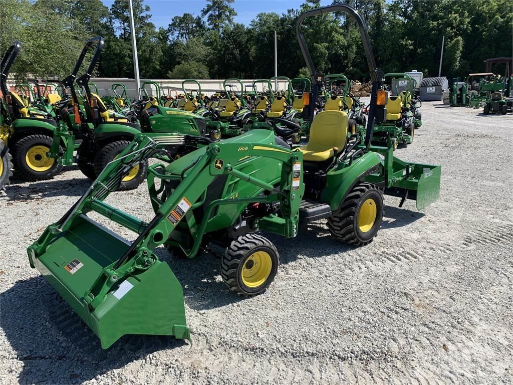 John Deere 1023E Manji traktori