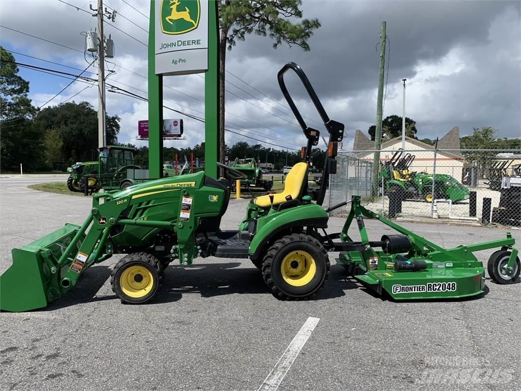 John Deere 1023E Manji traktori