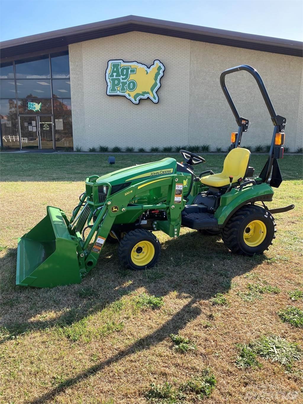 John Deere 1023E Manji traktori