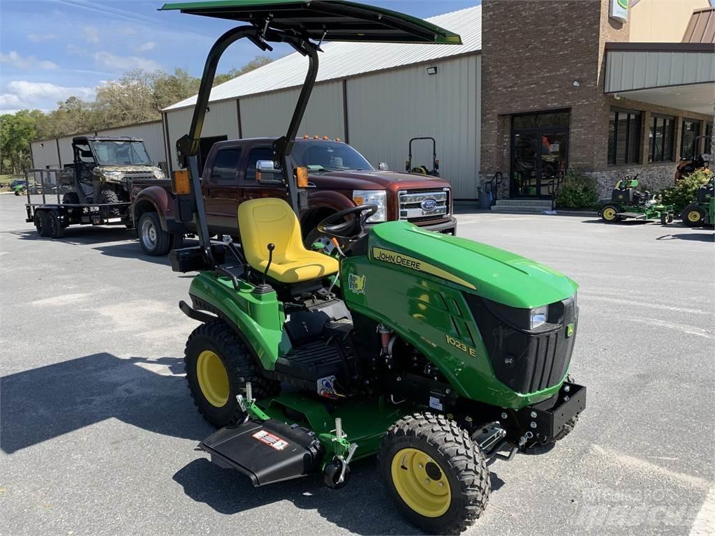 John Deere 1023E Manji traktori