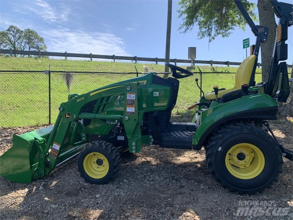 John Deere 1023E Manji traktori