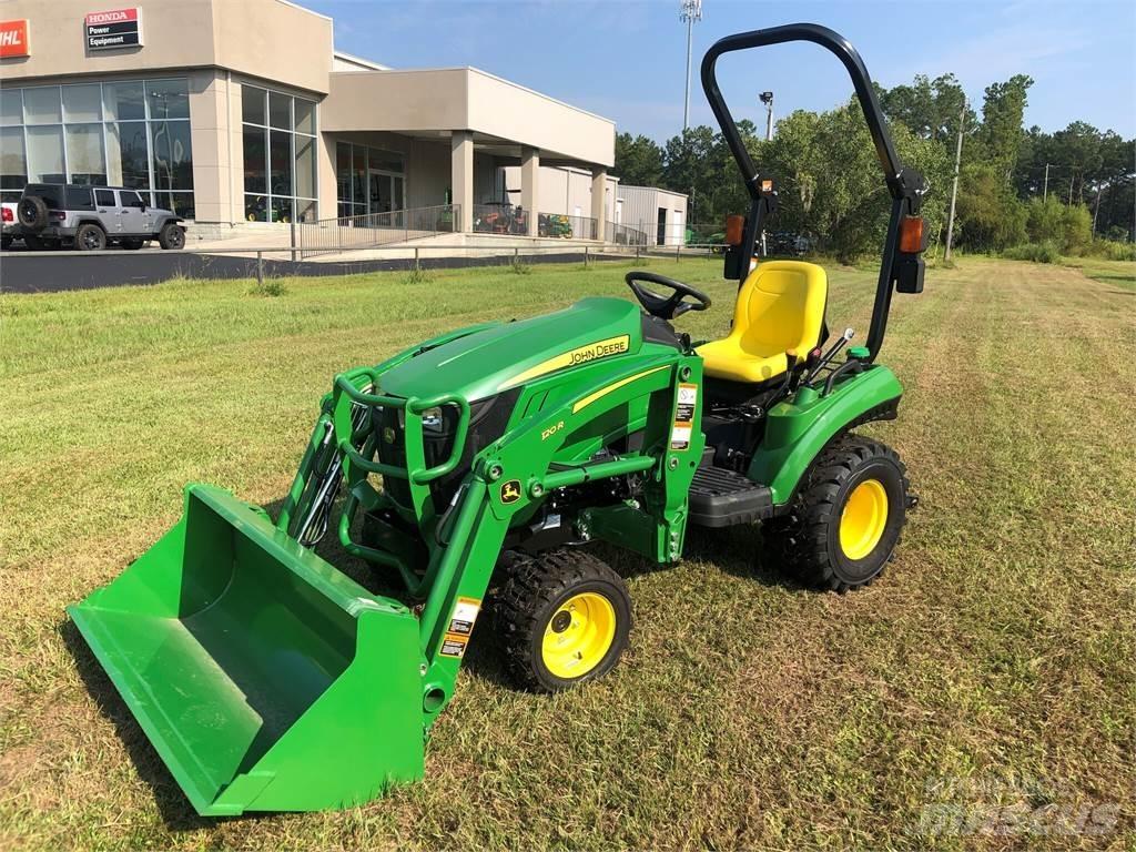 John Deere 1023E Manji traktori