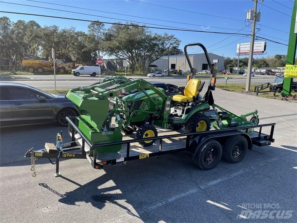 John Deere 1025R Manji traktori