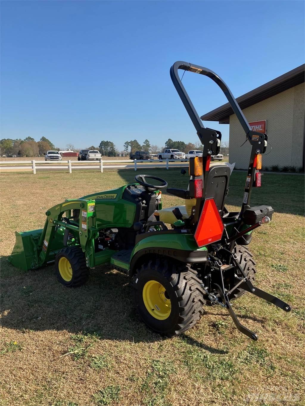 John Deere 1025R Manji traktori