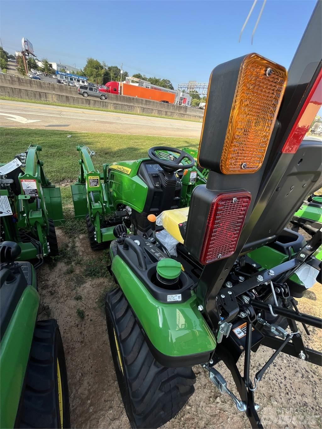 John Deere 1025R Manji traktori