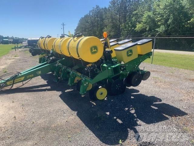 John Deere 1755 Sadilice