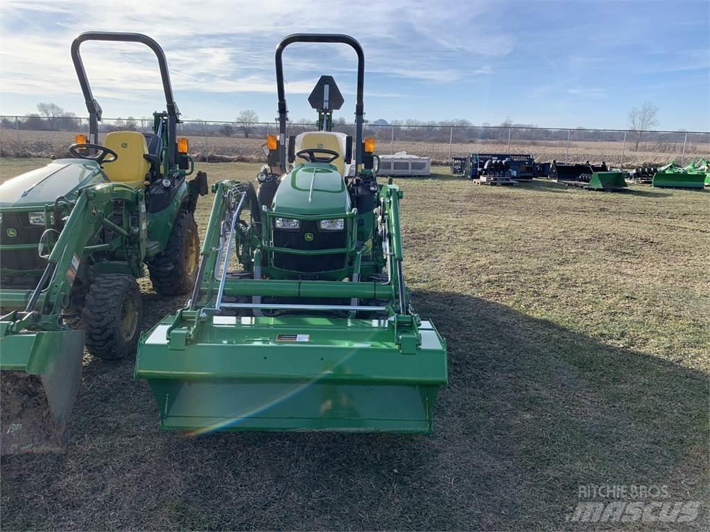 John Deere 2025R Manji traktori