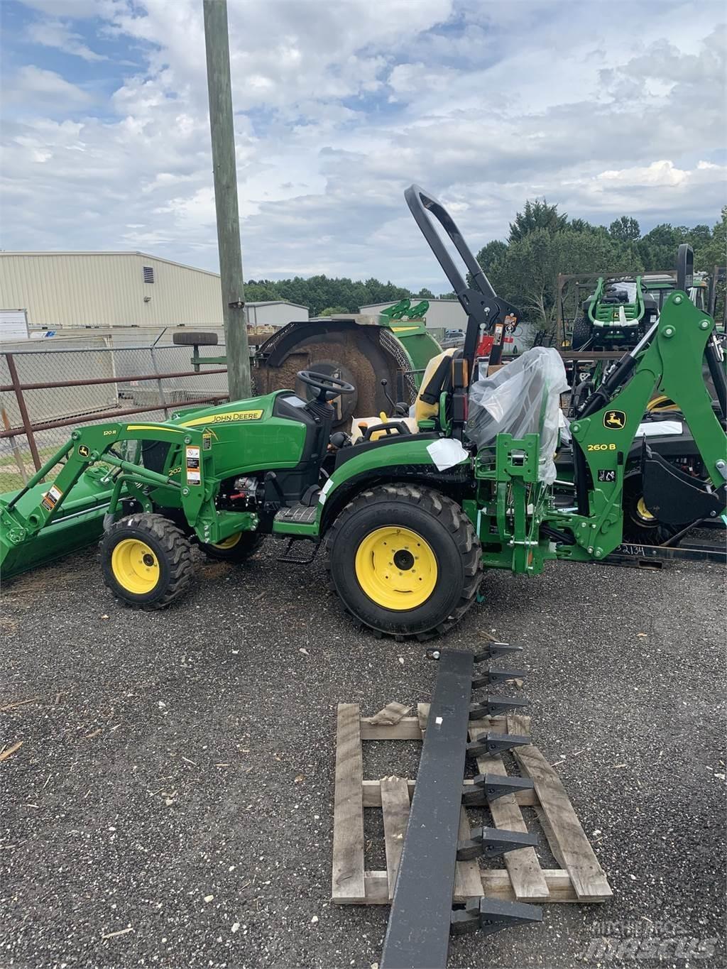 John Deere 2025R Manji traktori