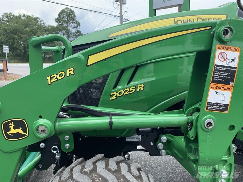 John Deere 2025R Manji traktori