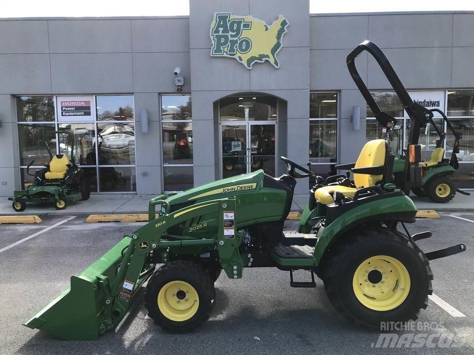 John Deere 2025R Manji traktori