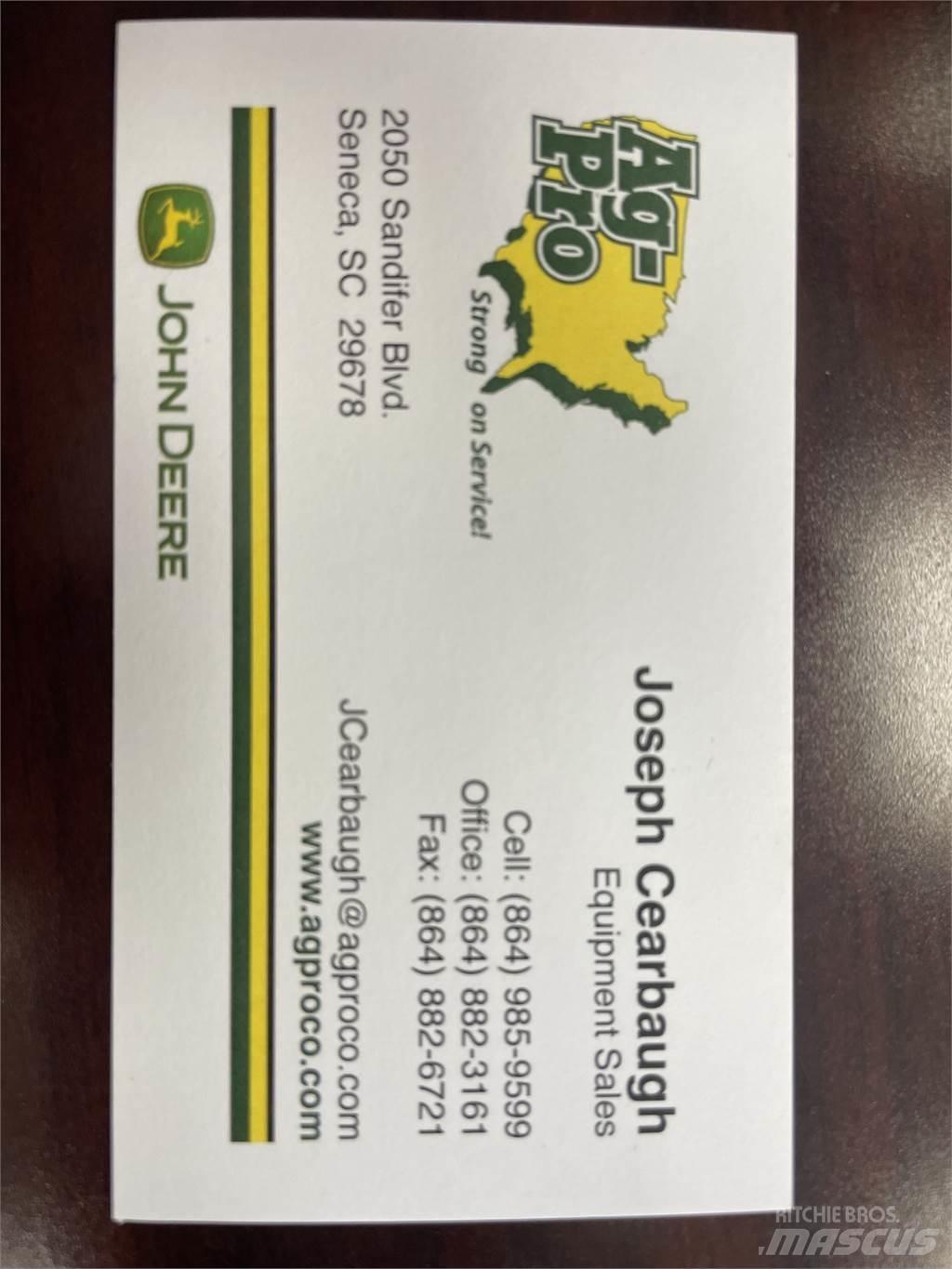 John Deere 2032R Manji traktori