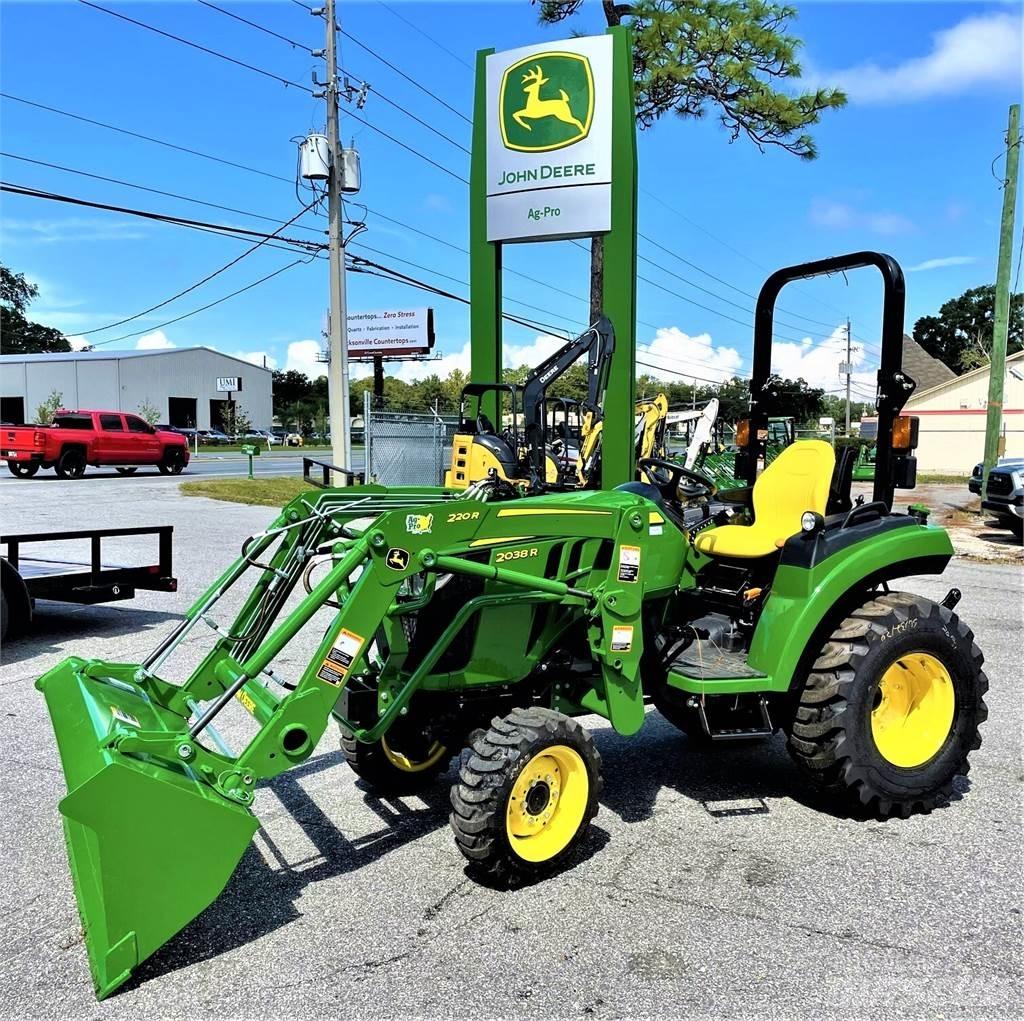 John Deere 2038R Manji traktori