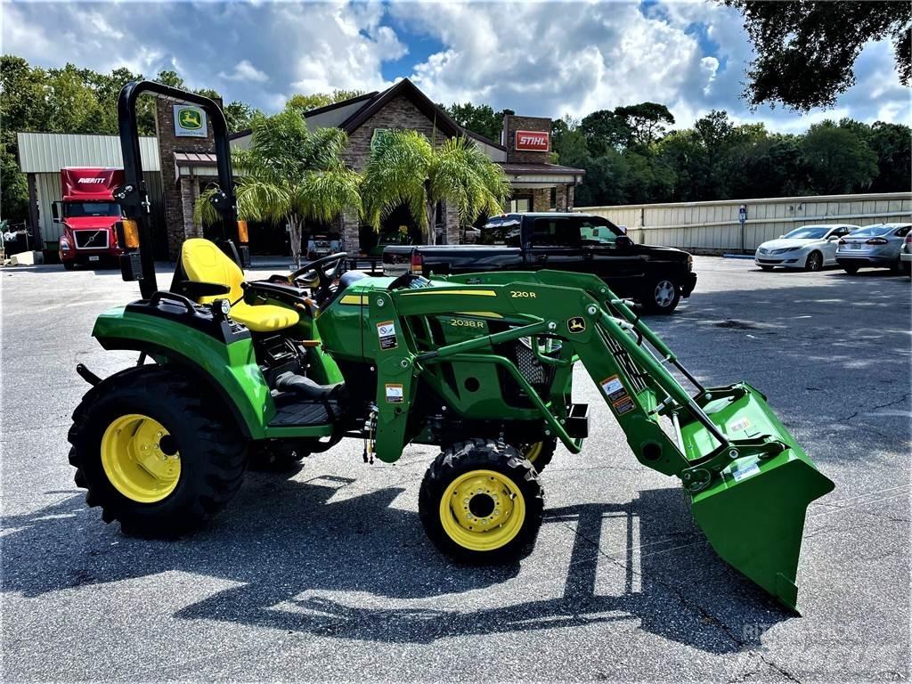 John Deere 2038R Manji traktori