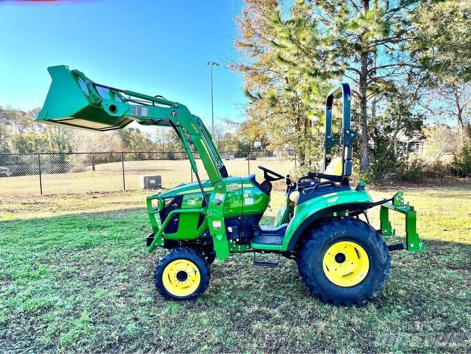 John Deere 2038R Manji traktori