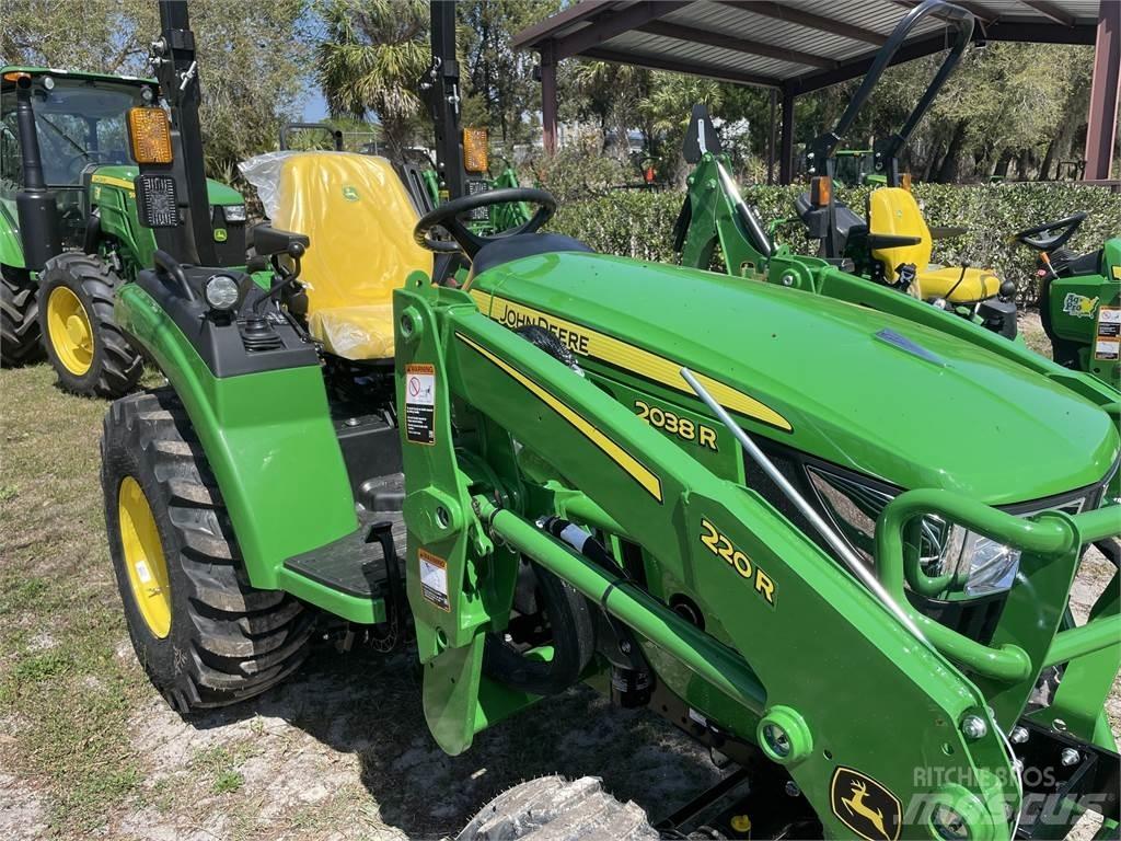 John Deere 2038R Manji traktori