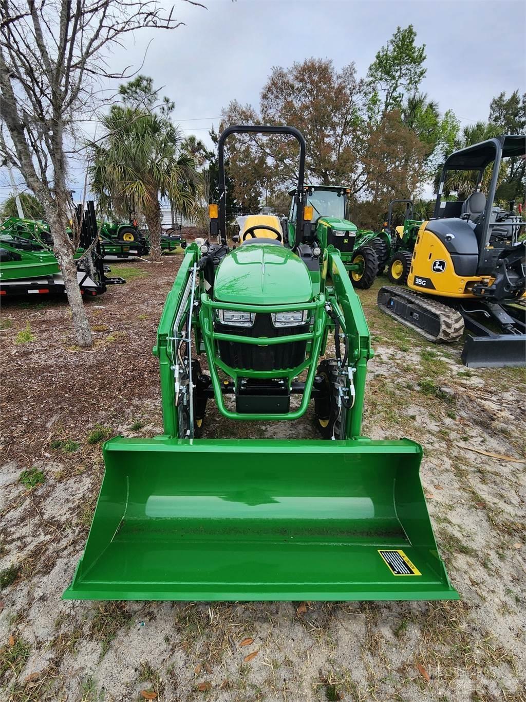 John Deere 2038R Manji traktori