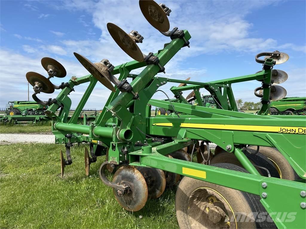 John Deere 2730 Ostale mašine i priključci za obradu tla