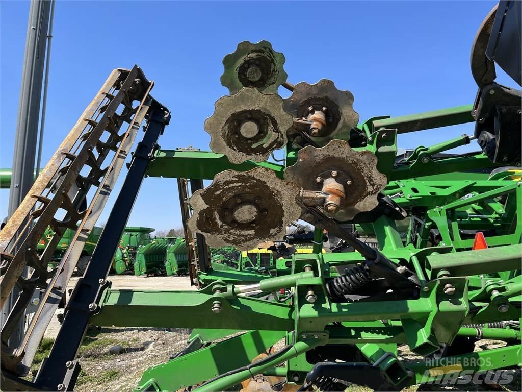 John Deere 2730 Ostale mašine i priključci za obradu tla