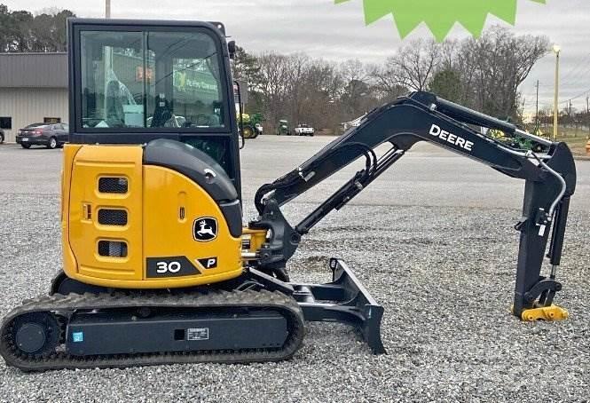 John Deere 30 P Mini bageri < 7t