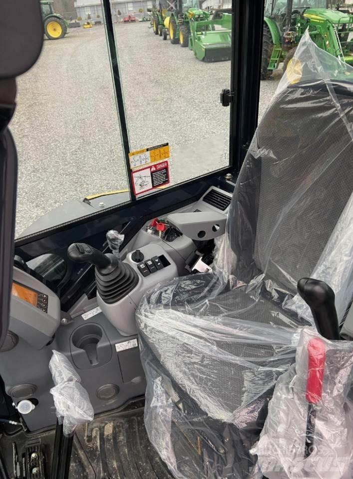 John Deere 30 P Mini bageri < 7t
