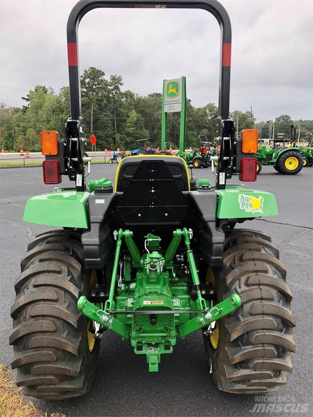 John Deere 3025D Manji traktori