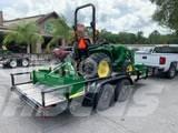 John Deere 3025E Manji traktori