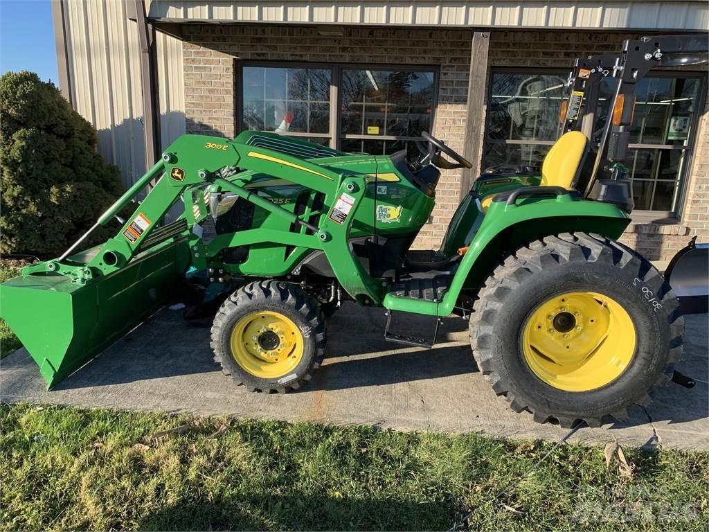 John Deere 3025E Manji traktori
