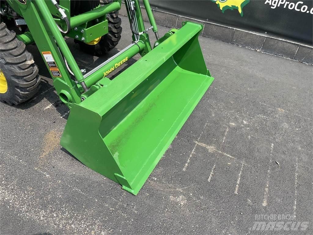 John Deere 3025E Manji traktori