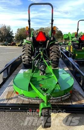 John Deere 3032E Manji traktori
